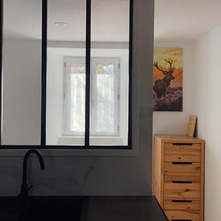 בורג-מדאם Appartement Avec Chambre Ouverte מראה חיצוני תמונה