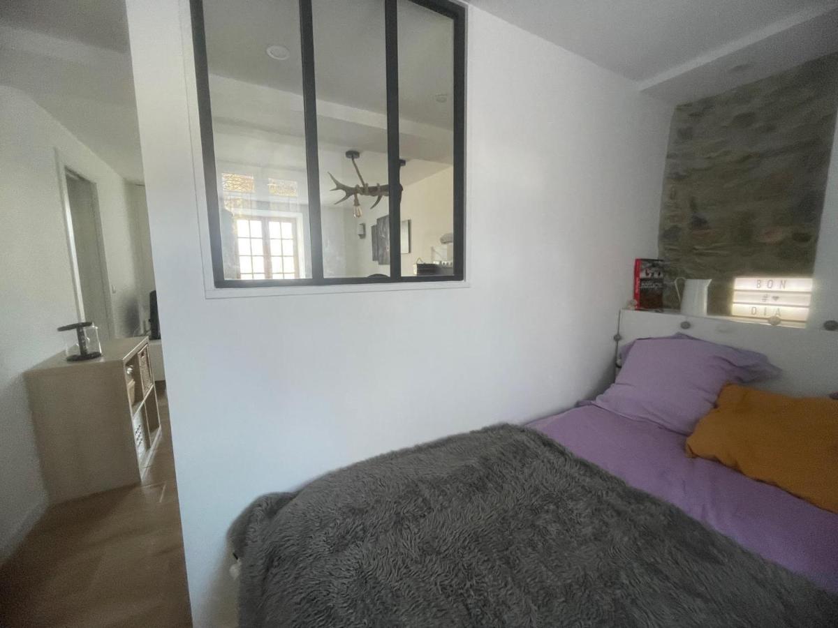 בורג-מדאם Appartement Avec Chambre Ouverte מראה חיצוני תמונה