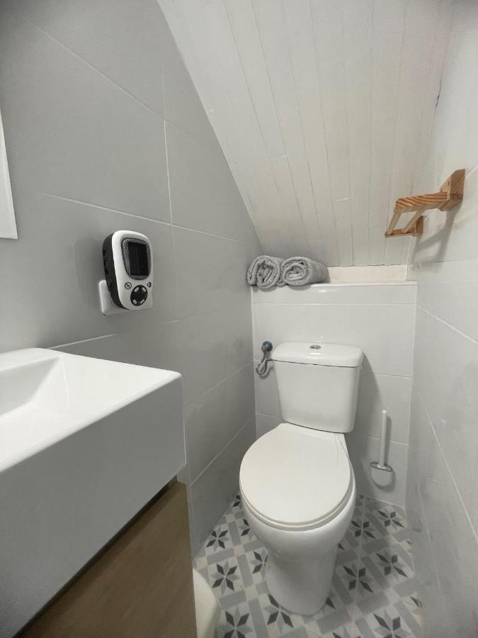 בורג-מדאם Appartement Avec Chambre Ouverte מראה חיצוני תמונה